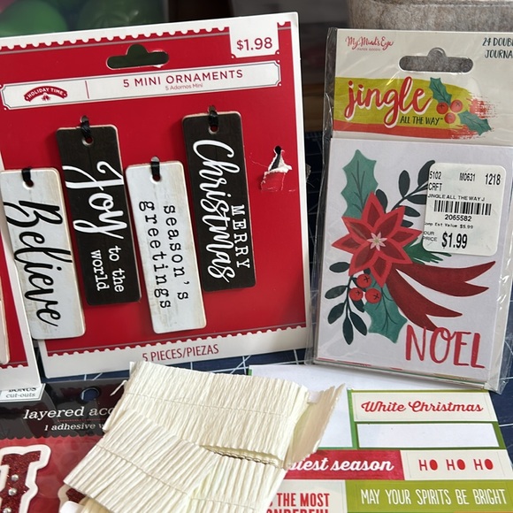 Christmas craft supply bundle - Picture 6 of 10